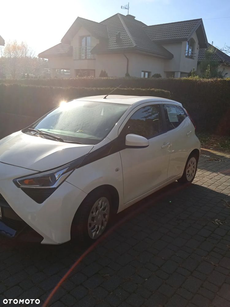 Toyota Aygo 1.0 VVT-i Color Edition - 2
