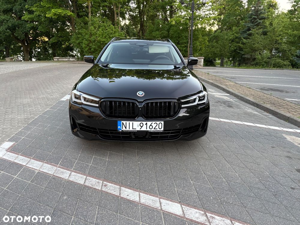 BMW Seria 5 540i xDrive Touring Luxury Line - 12