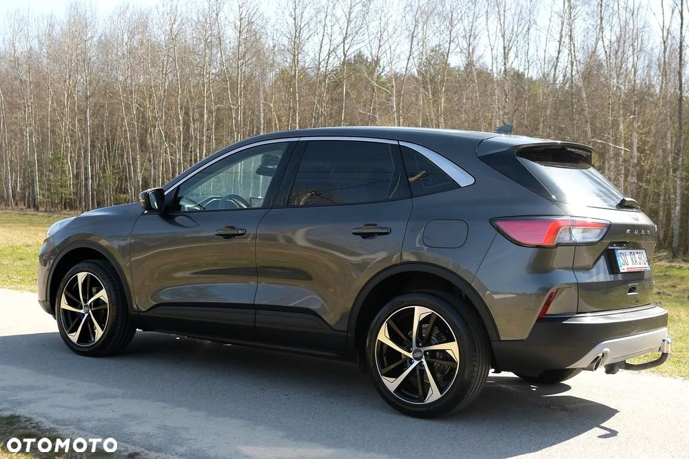 Ford Kuga 2.0 EcoBlue Hybrid TITANIUM - 4