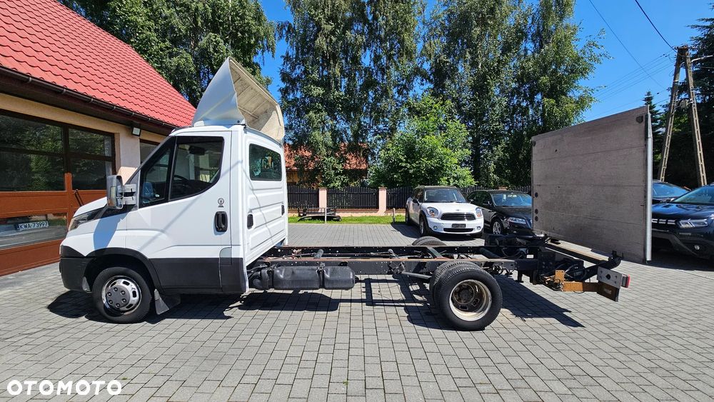 Iveco Daily - 7