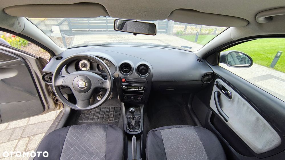 Seat Ibiza 1.2 12V Signo - 11