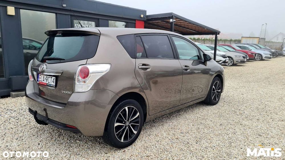 Toyota Verso - 10