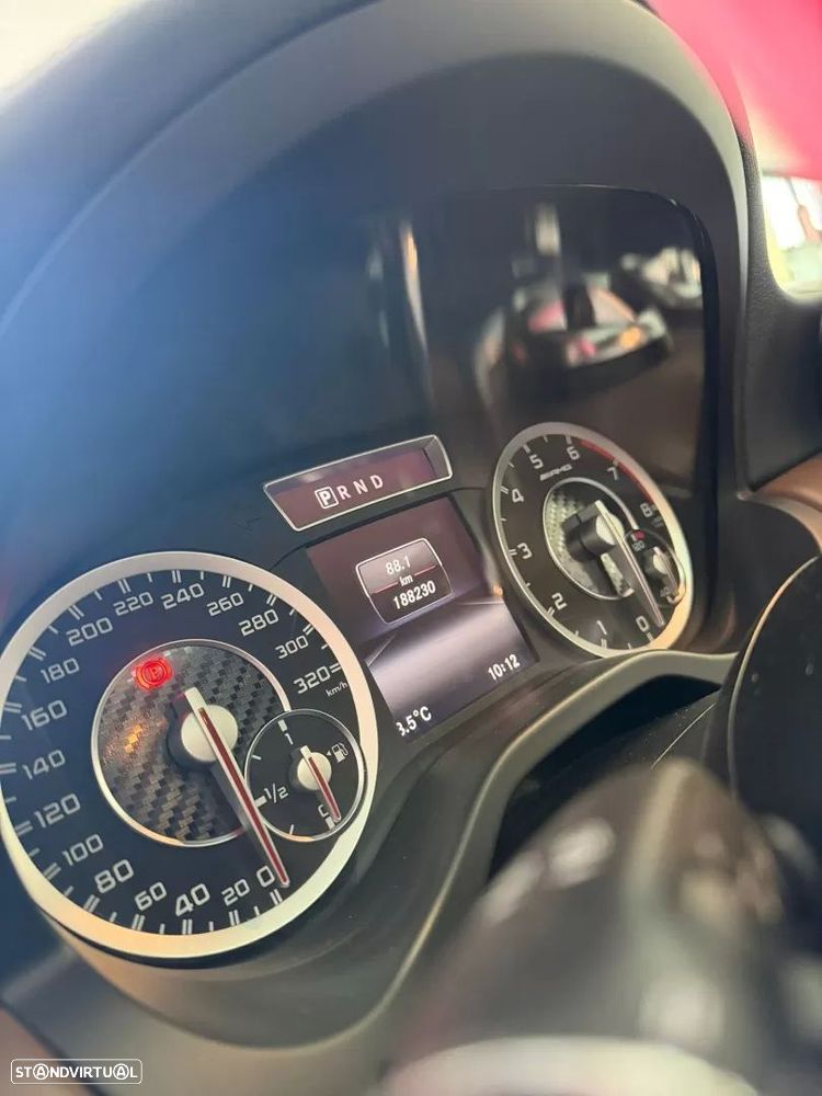 Mercedes-Benz A 45 AMG 4Matic Speedshift 7G-DCT - 12