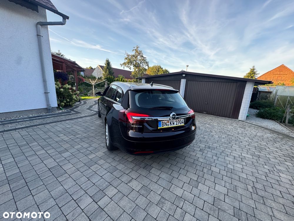 Opel Insignia - 18