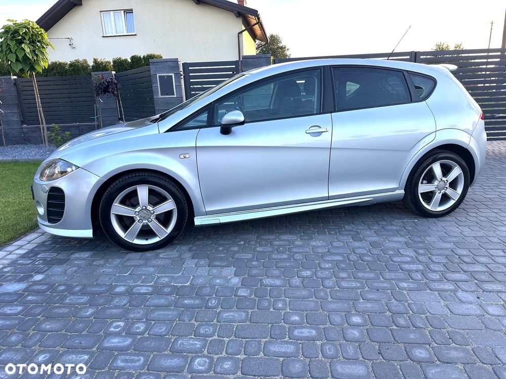 Seat Leon 2.0 FSI Reference - 2