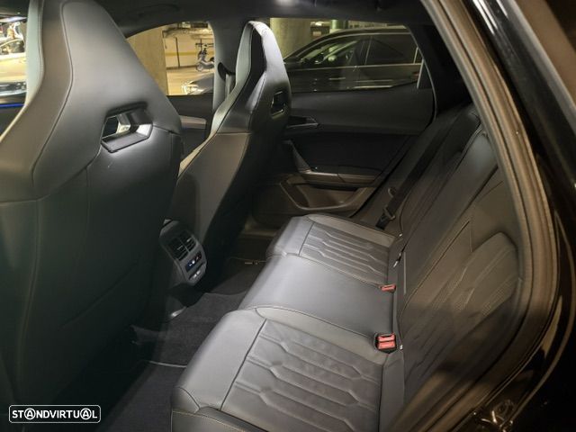 Cupra Formentor 1.4 e-Hybrid Sport DSG - 11