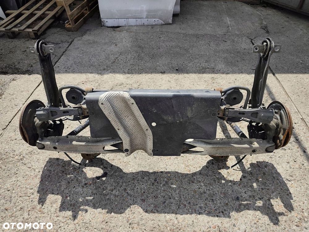 MERCEDES W246 TYLNY WÓZEK ZAWIESZENIE TYLNE KOMPLETNE - 7