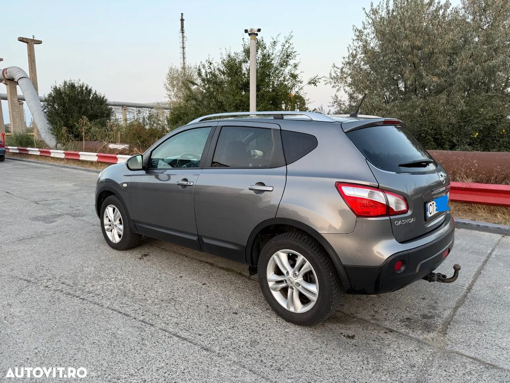 Nissan Qashqai 2.0 DCI DPF Tekna - 6