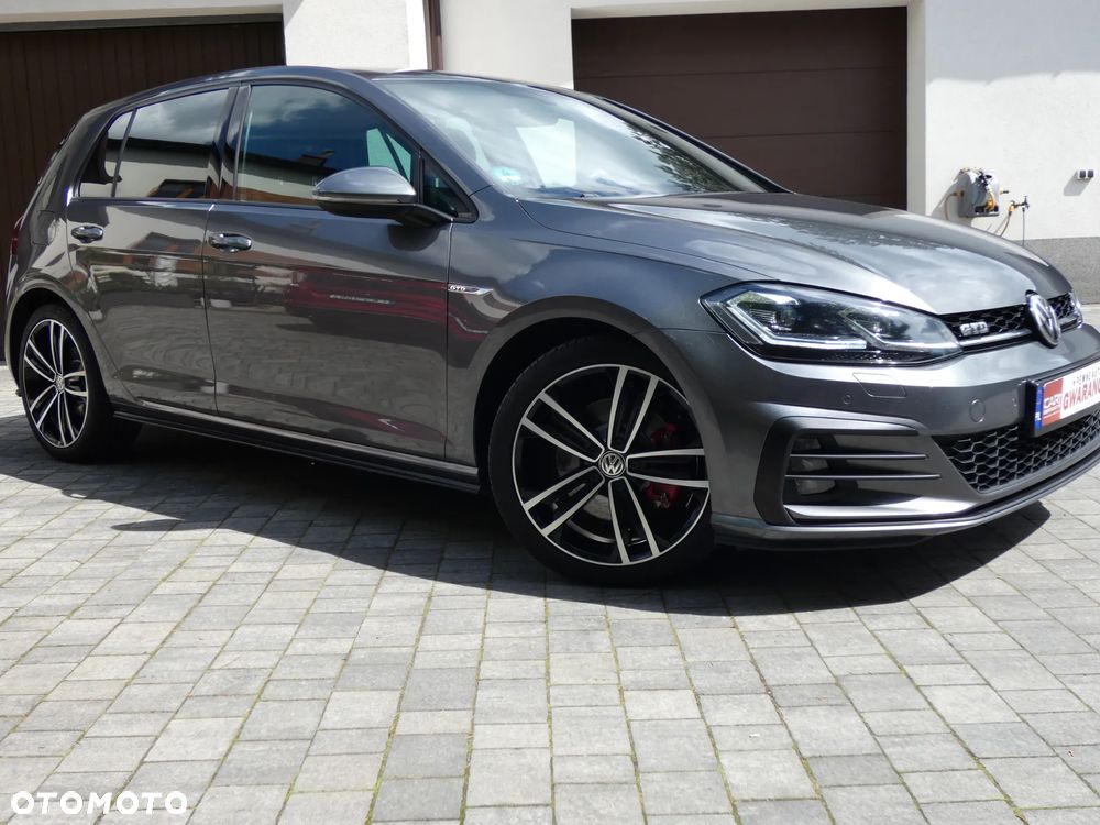 Volkswagen Golf ver-vii-2-0-tdi-bmt-gtd - 11