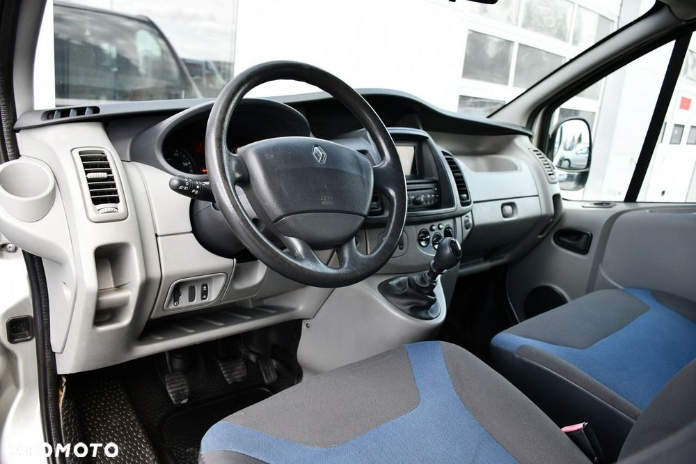 Renault Trafic - 21