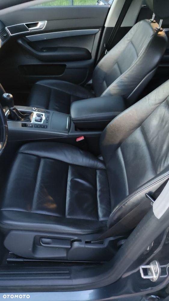 Audi A6 - 12