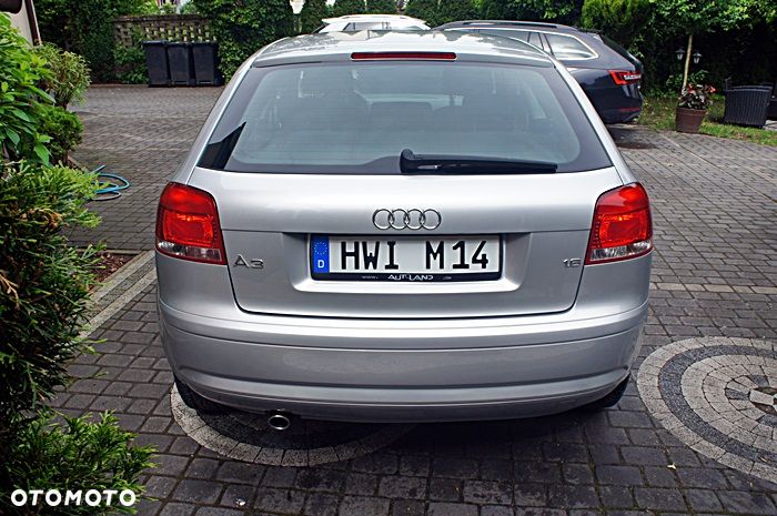 Audi A3 3-drzwiowe 1.6 Ambiente - 7