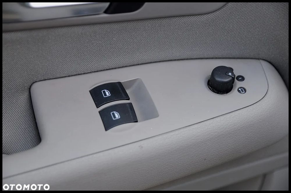 Audi A4 Avant - 8