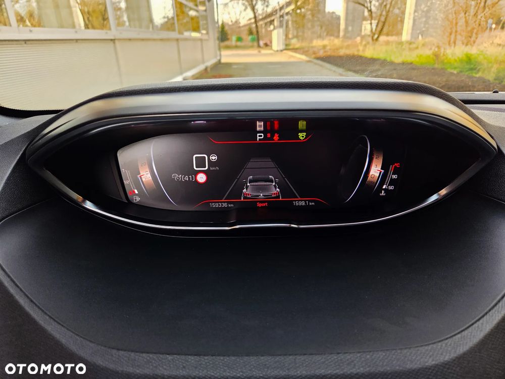 Peugeot 5008 2.0 BlueHDi GT S&S EAT8 - 29