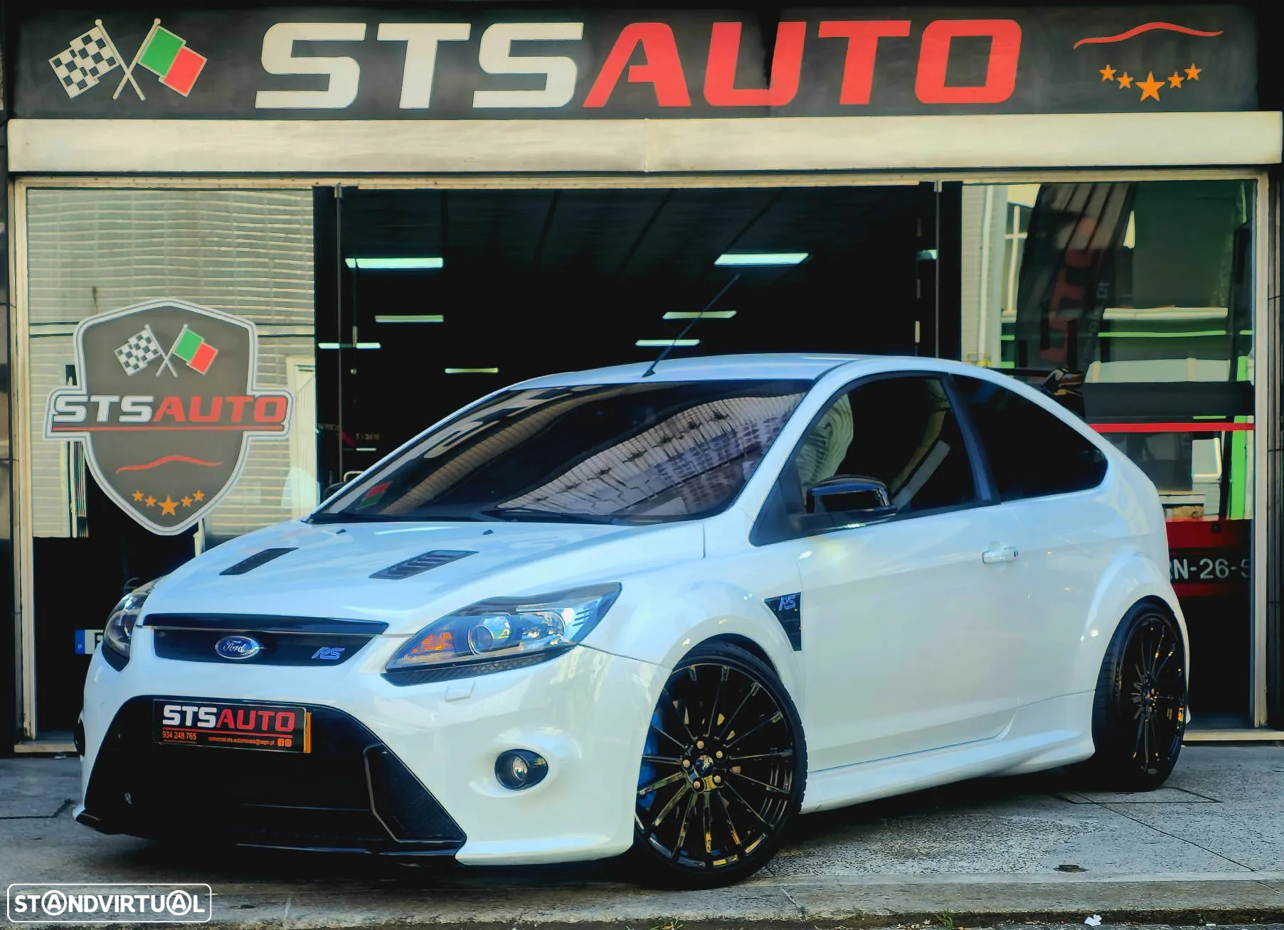 Ford Focus 2.5 T RS - 9