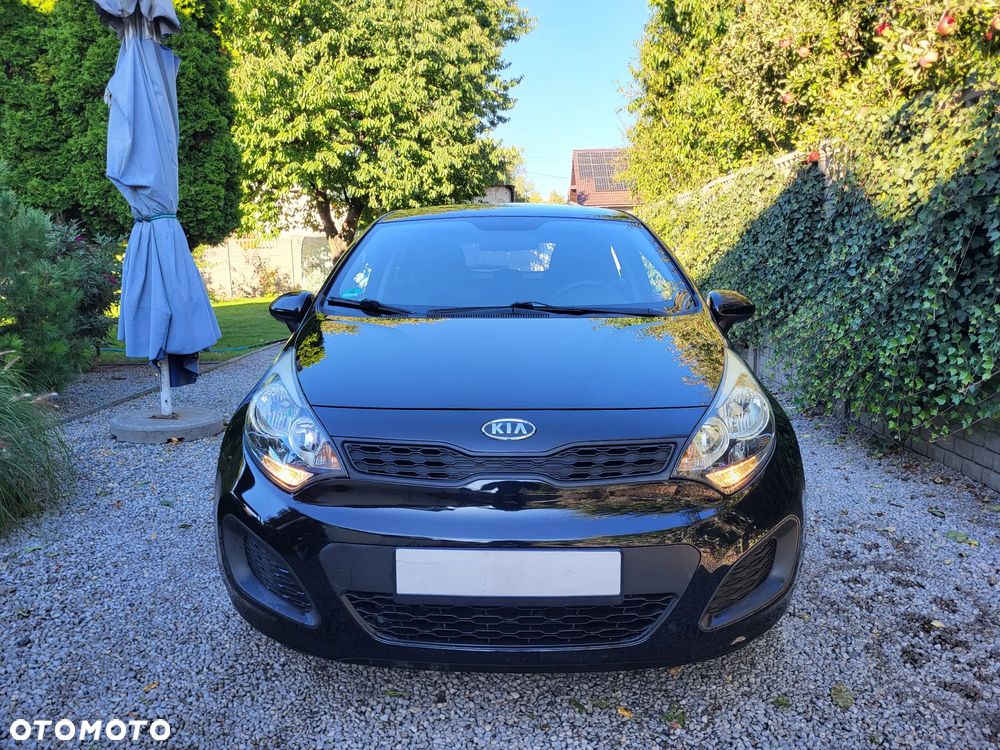 Kia Rio - 2