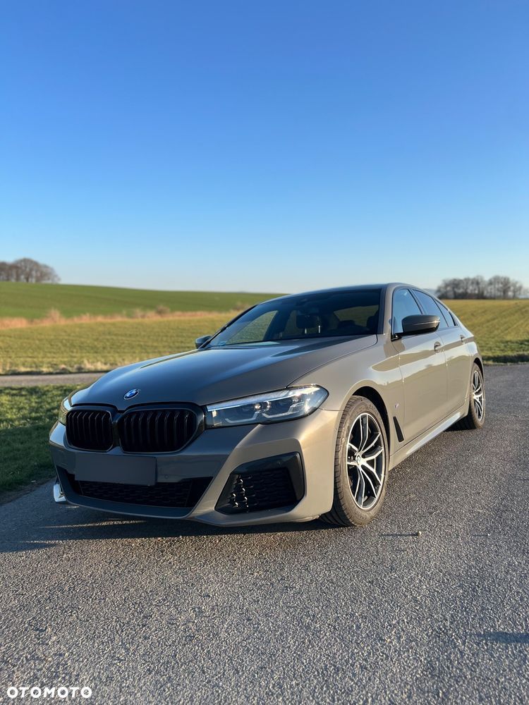 BMW Seria 5 520d xDrive M Sport sport - 1
