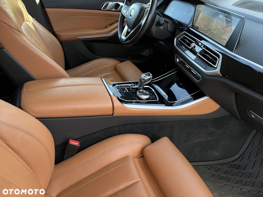 BMW X5 xDrive25d - 24