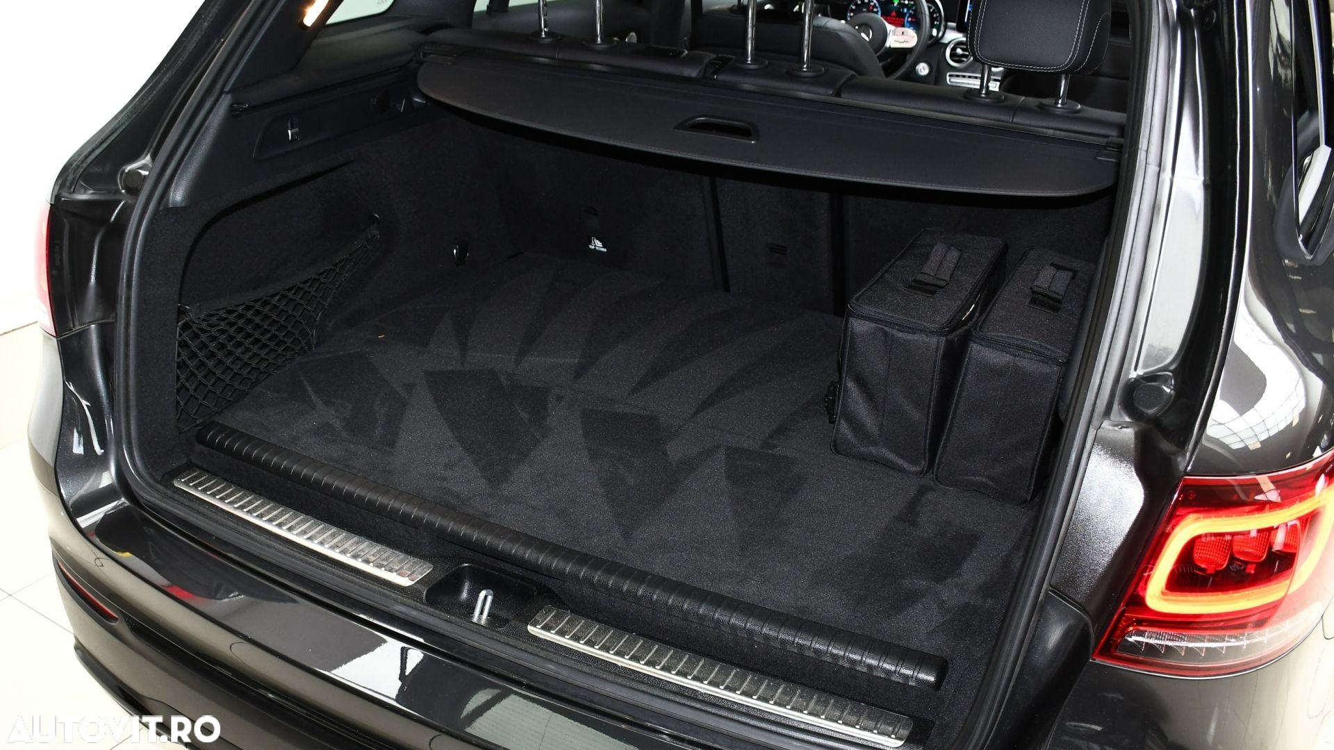 Mercedes-Benz GLC 300 de 4Matic 9G-TRONIC AMG Line - 23