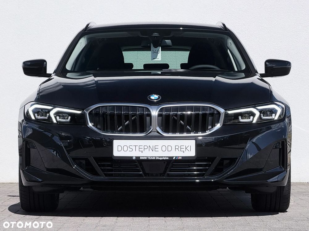 BMW Seria 3 320i sport - 9