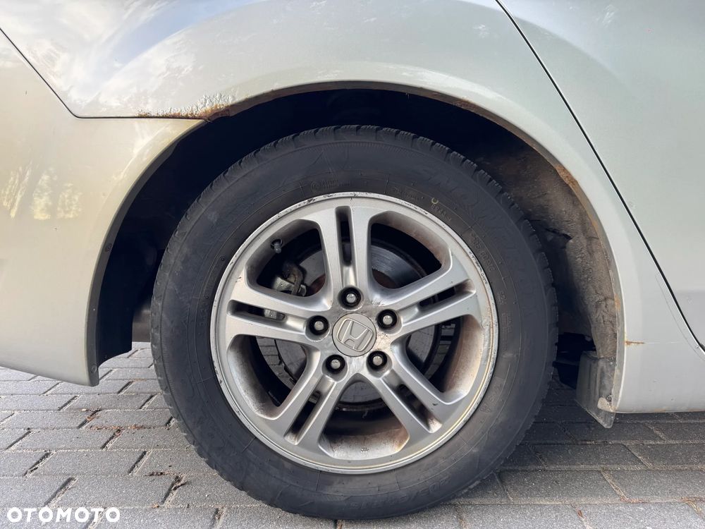 Honda Accord 2.0 Comfort - 11