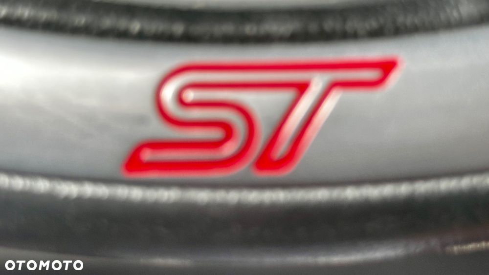 Ford Fiesta 1.6 EcoBoost mit Leder-Sport-Paket ST - 27