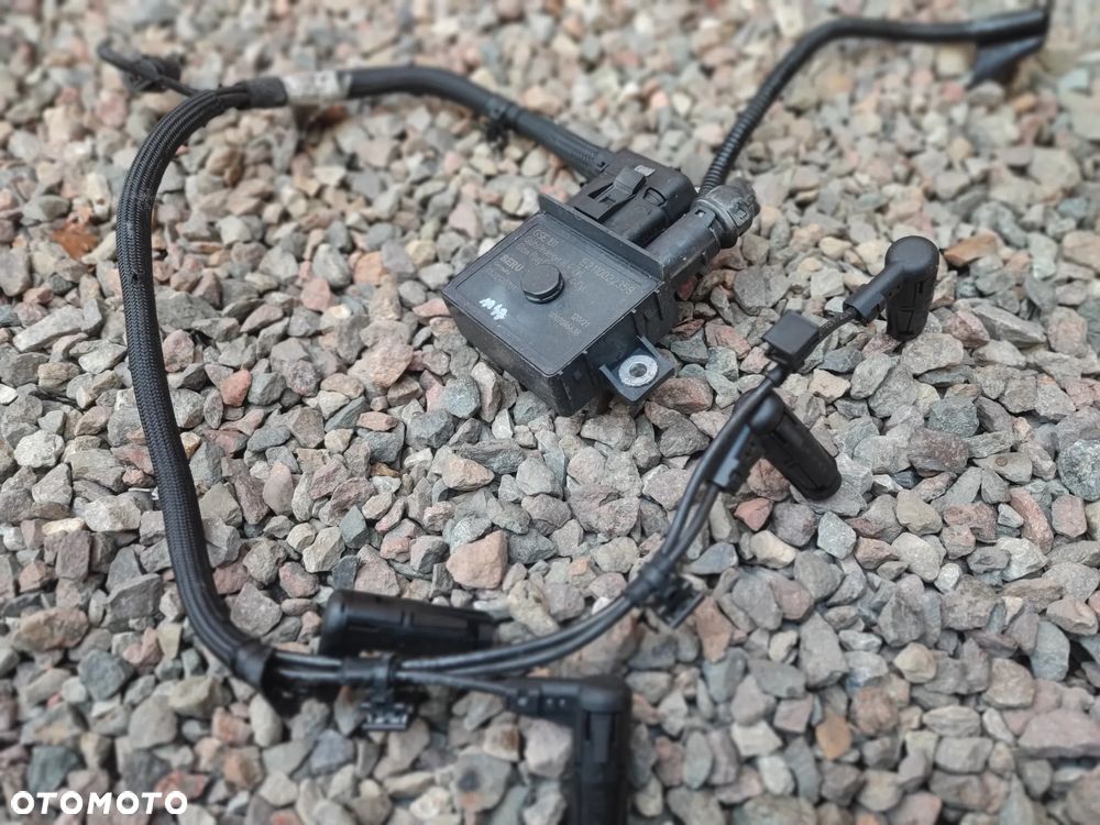 BMW E46 / E60 / E90 / E87 / E83  ORYGINALNY STEROWNIK ŚWIEC ŻAROWYCH + WIĄZKA DO SILNIKÓW GAMY M47D20 ( 150KM / 163KM ) 2.0D / 1.8D BERU O NR.  12 21 7 786 821 /  12 21 7 801 200 OEM SPRAWNY W 100% NUMERY BERU E2110022358 - 12