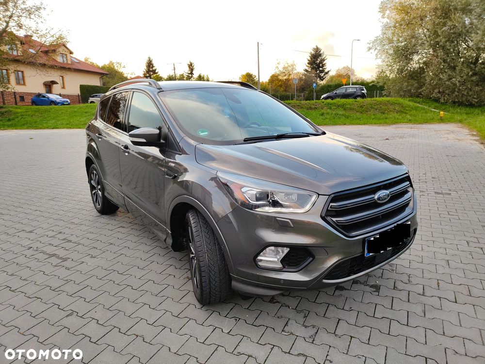 Ford Kuga 1.5 TDCi FWD ST-Line - 12