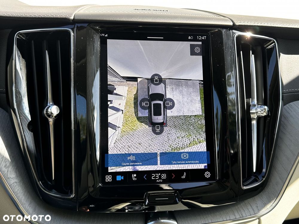 Volvo XC 60 - 31