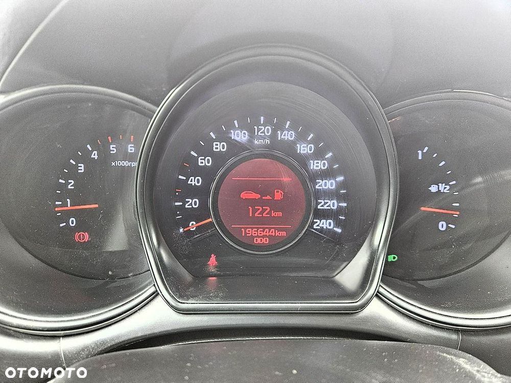 Kia Ceed 1.6 CRDi 128 Dream-Team Edition - 28