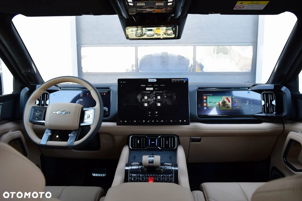BYD Leopard 8 - 8