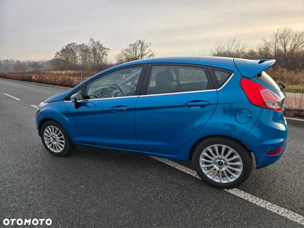 Ford Fiesta - 4