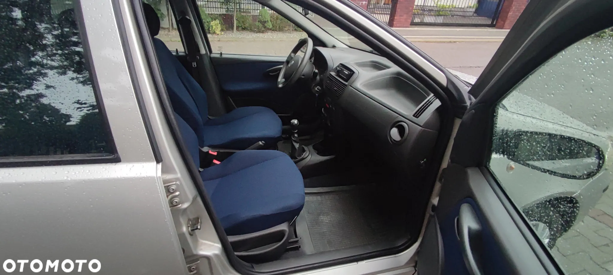Fiat Punto 1.2 16V HLX - 23