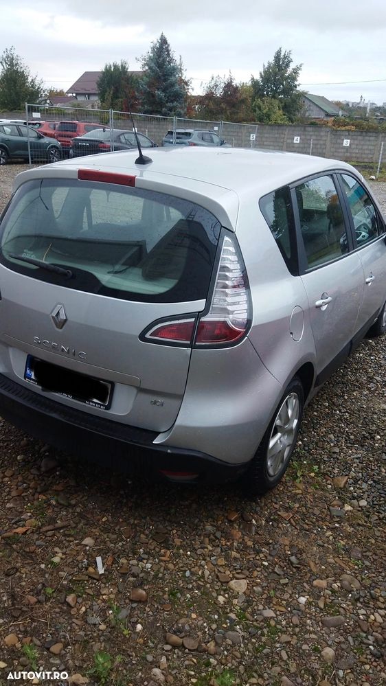 Renault Scenic - 4