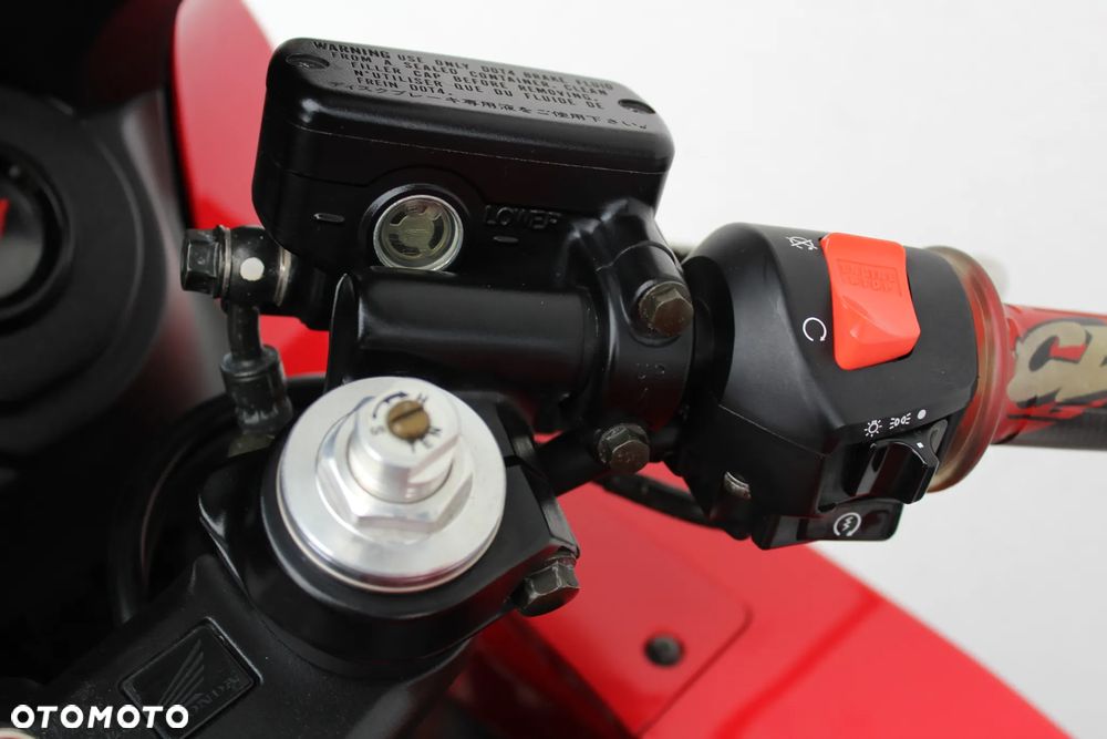 Honda CBR - 24