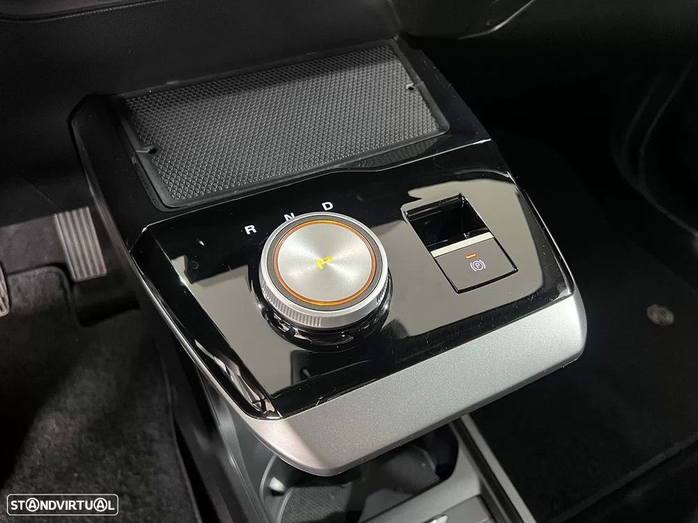 MG MG4 4 Standard - 17