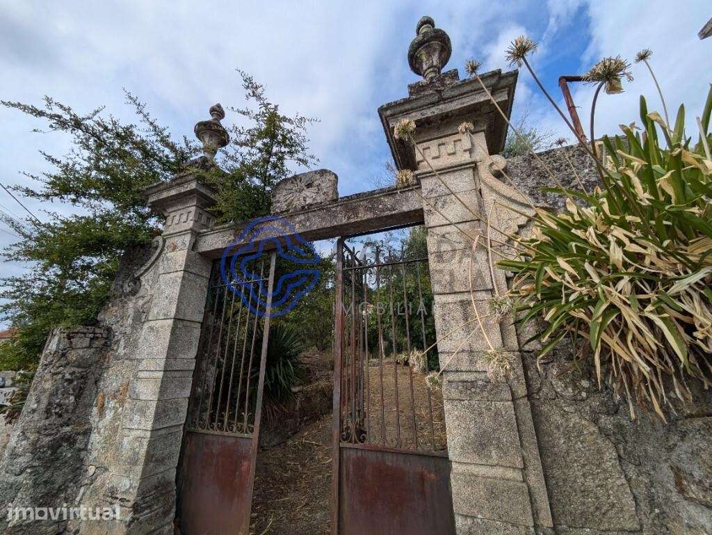 Moradia Senhorial T5+ para remodelação - Grande imagem: 4/60