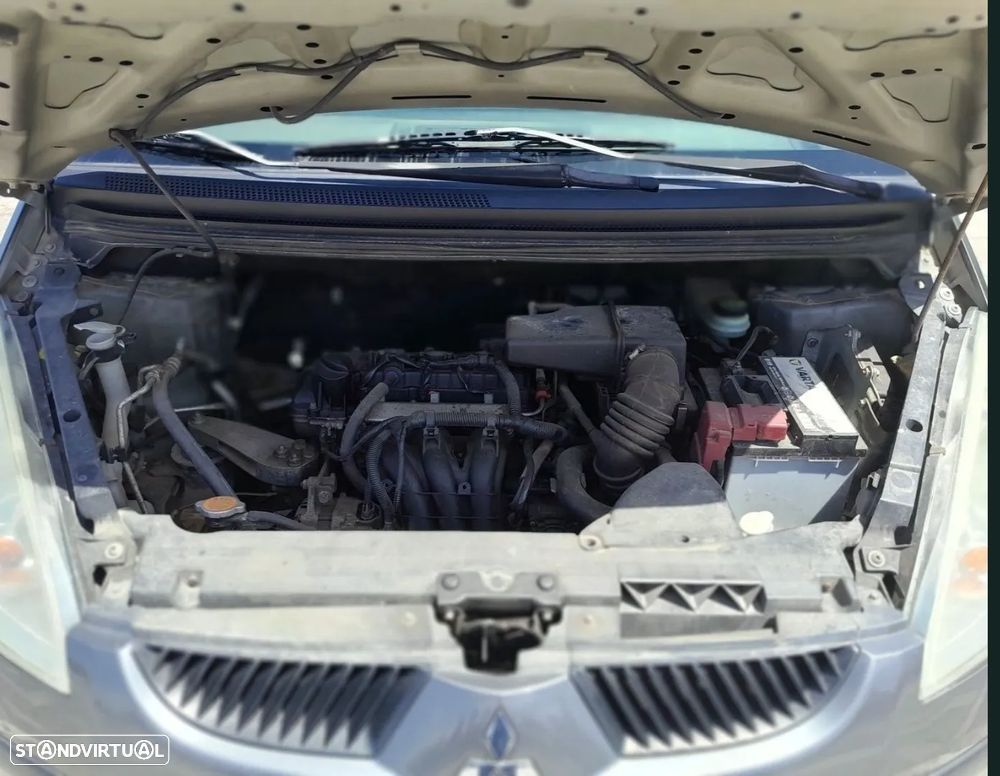 Mitsubishi Colt - 10