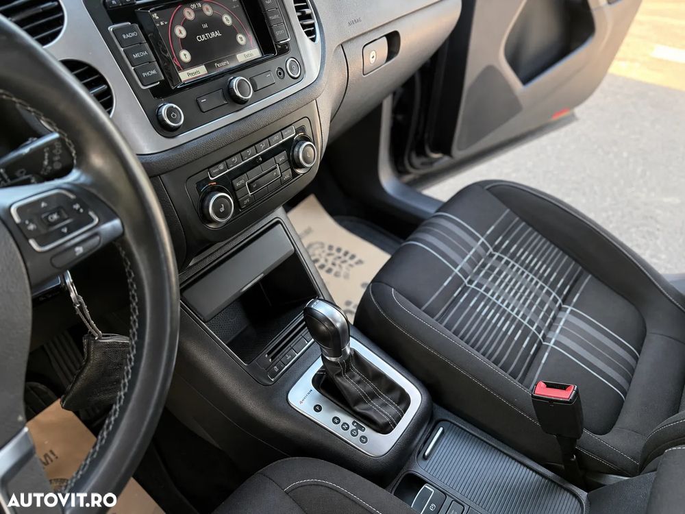 Volkswagen Tiguan - 5
