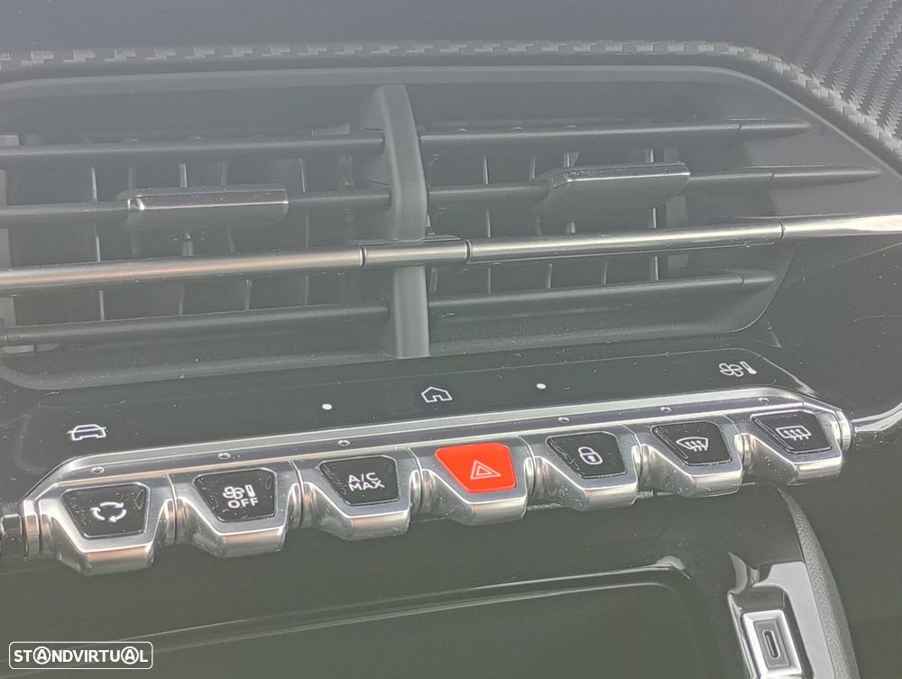 Peugeot 208 1.2 PureTech Active Pack - 19