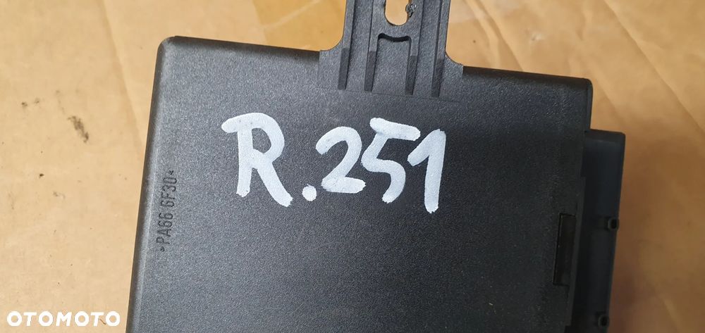 Moduł sterownik zawieszenia Airmatic Mercedes R-Klasa W251 A2515450316 - 6