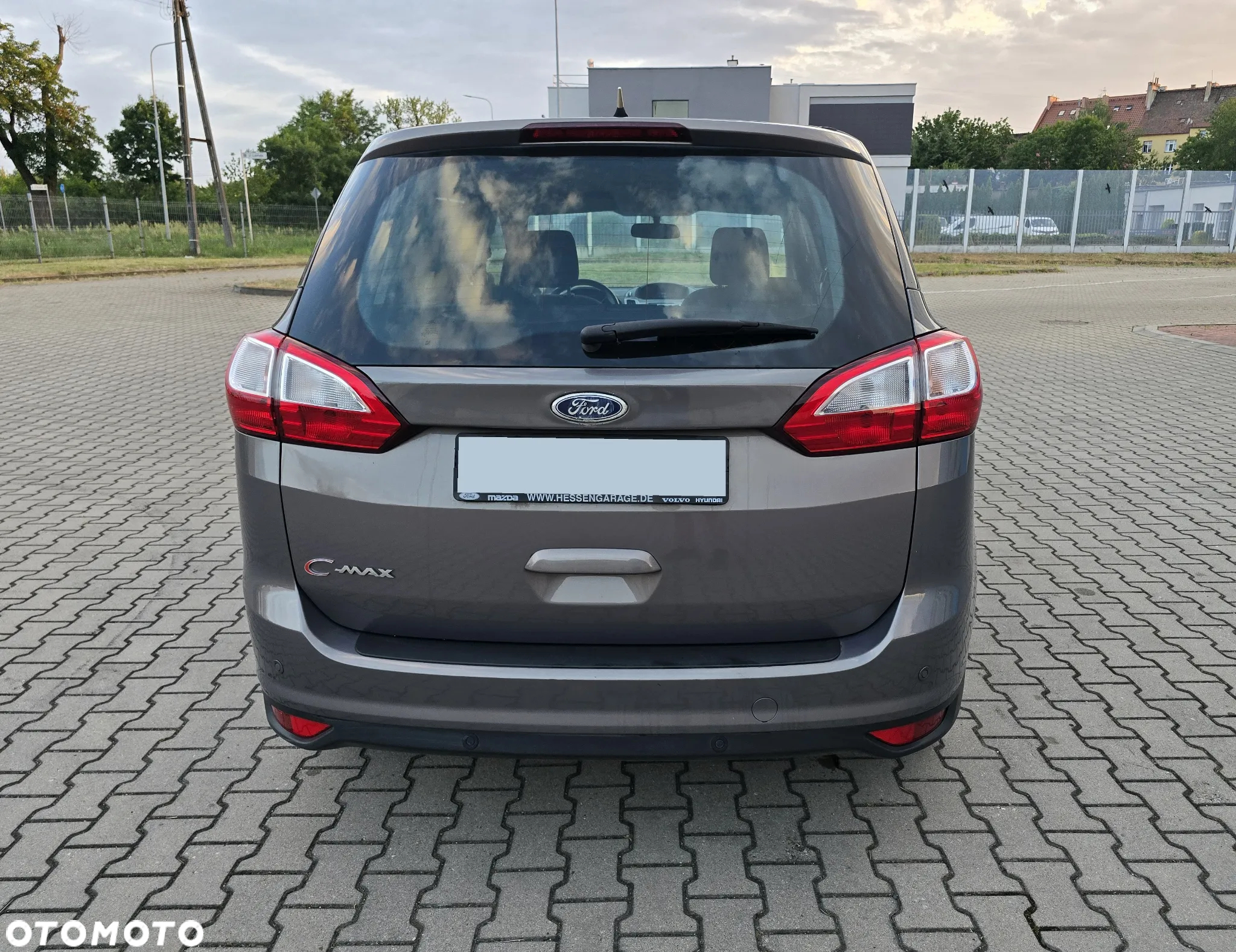 Ford Grand C-MAX 2.0 TDCi Titanium - 9