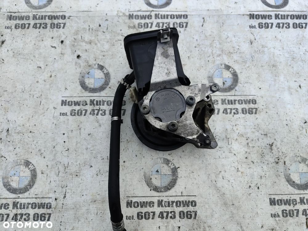 BMW E60 E61 2.5d 3.0d Pompa wspomagania 7693974 - 6
