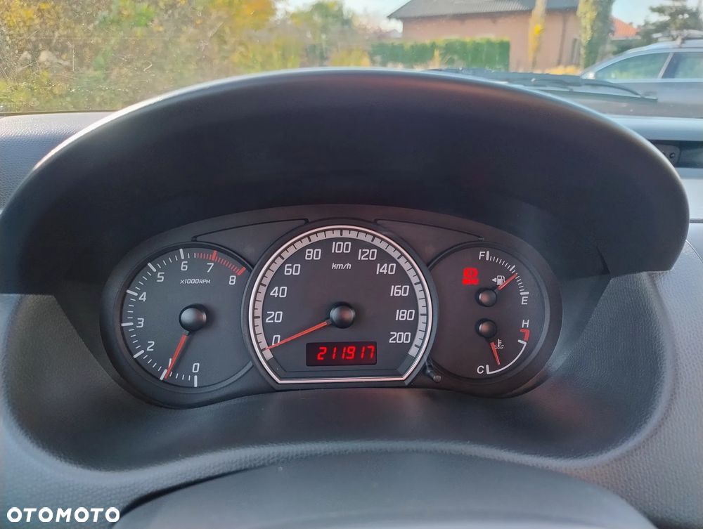 Suzuki Swift 1.3 Classic - 6
