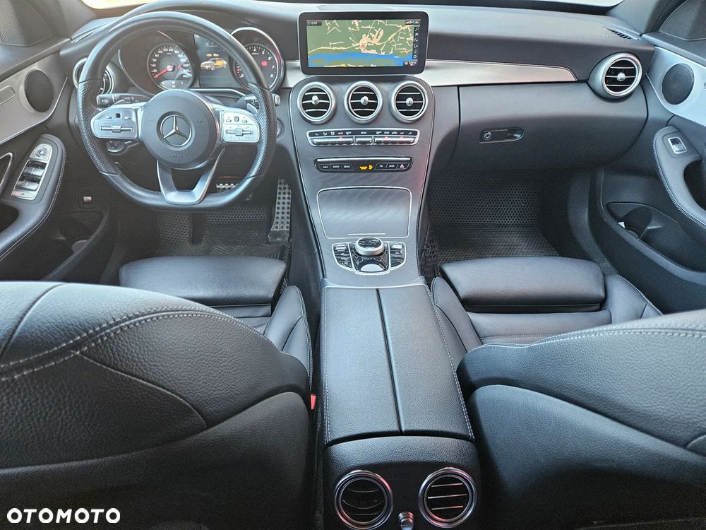 Mercedes-Benz Klasa C - 19