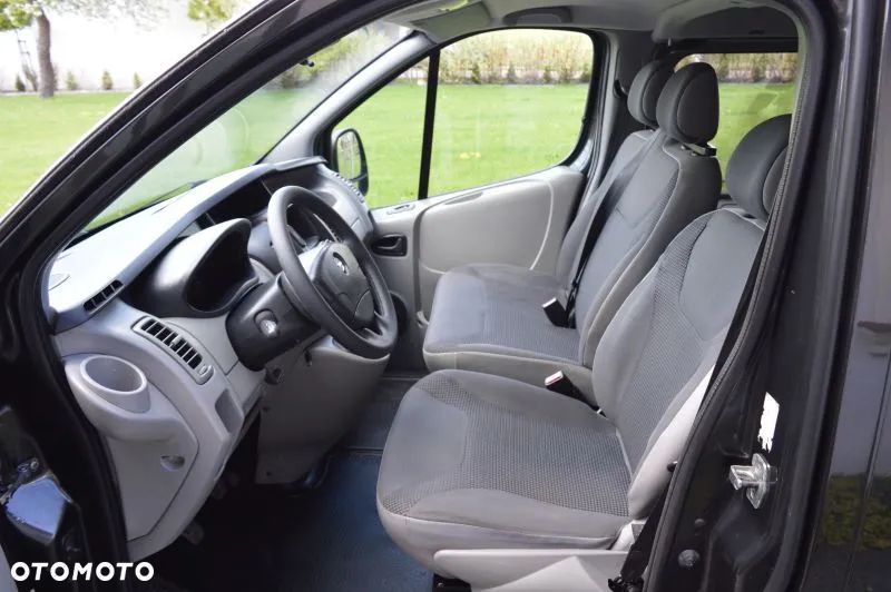 Opel Vivaro - 14