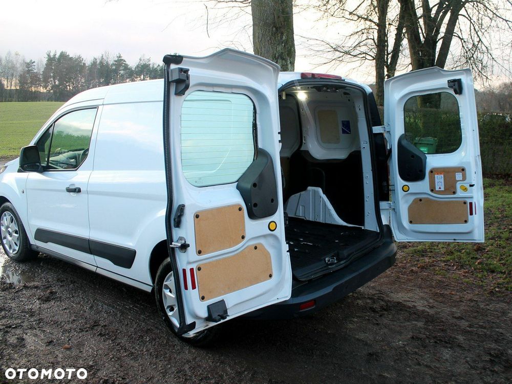 Ford Transit Connect - 10