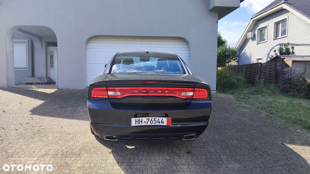 Dodge Charger 3.5 V6 SXT - 36