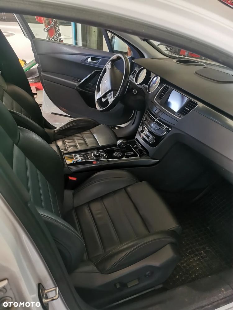 Peugeot 508 Hybrid4 - 9