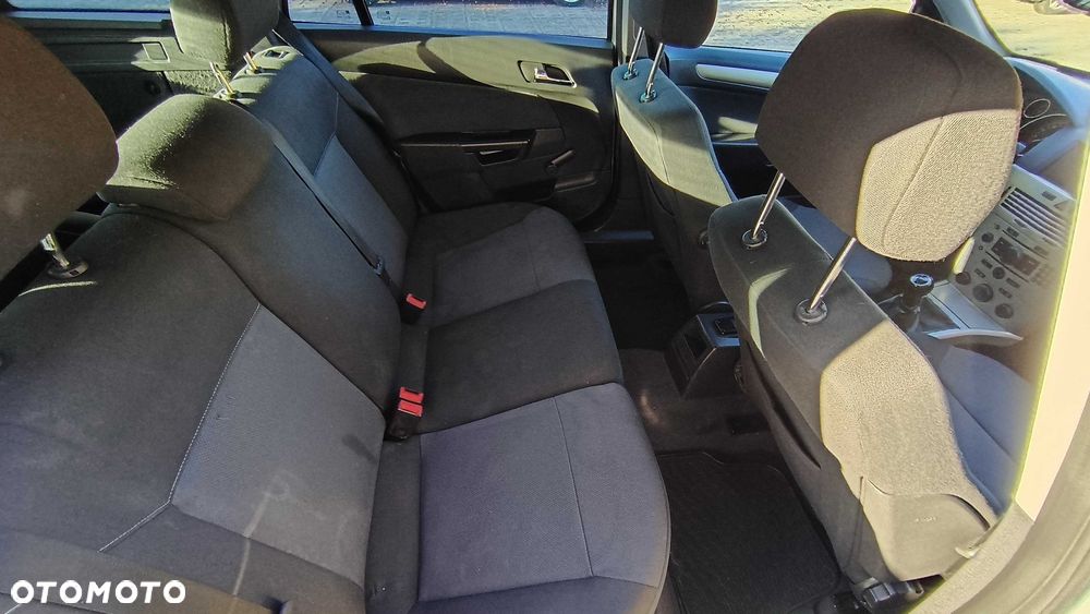 Opel Astra - 10